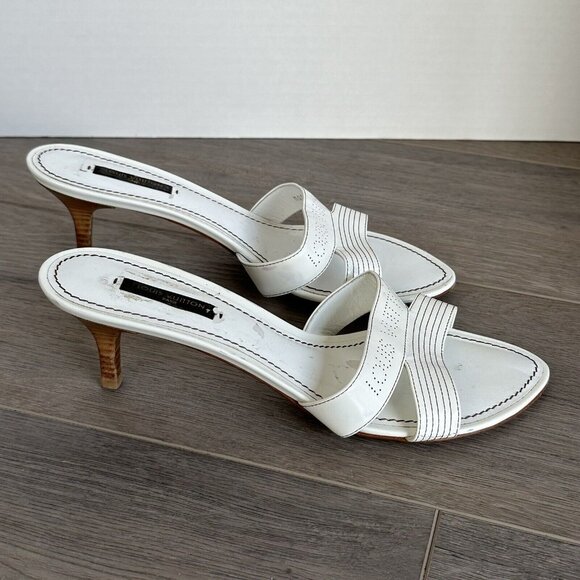 Louis Vuitton Sz 38.5 US 8.5 LV Logo White Patent Leather Slide Sandals Italy - Picture 5 of 11